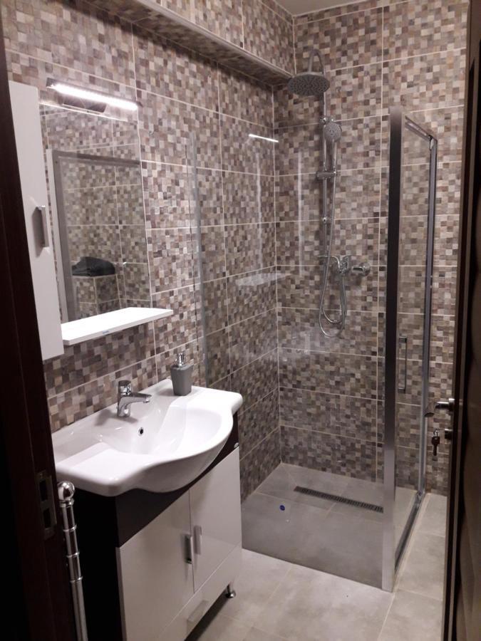 Mira apartman Debrecen Exterior foto